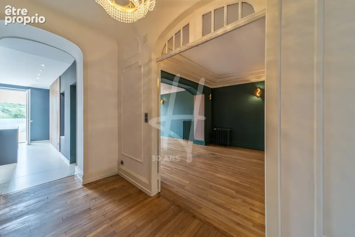 Maison 300 m² à Hussigny-Godbrange  - photo 4