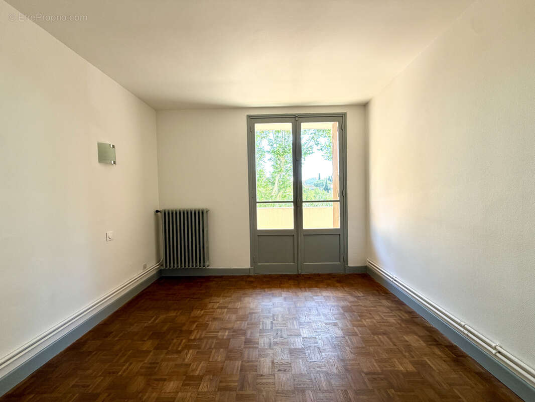 Appartement à CARCASSONNE
