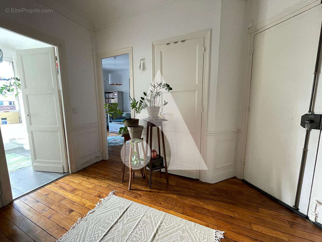 Bel appartement 2 pièces en pleine coeur de la ville - photo 11
