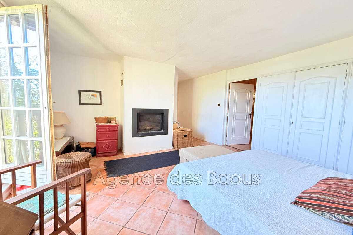 Maison à SAINT-JEANNET