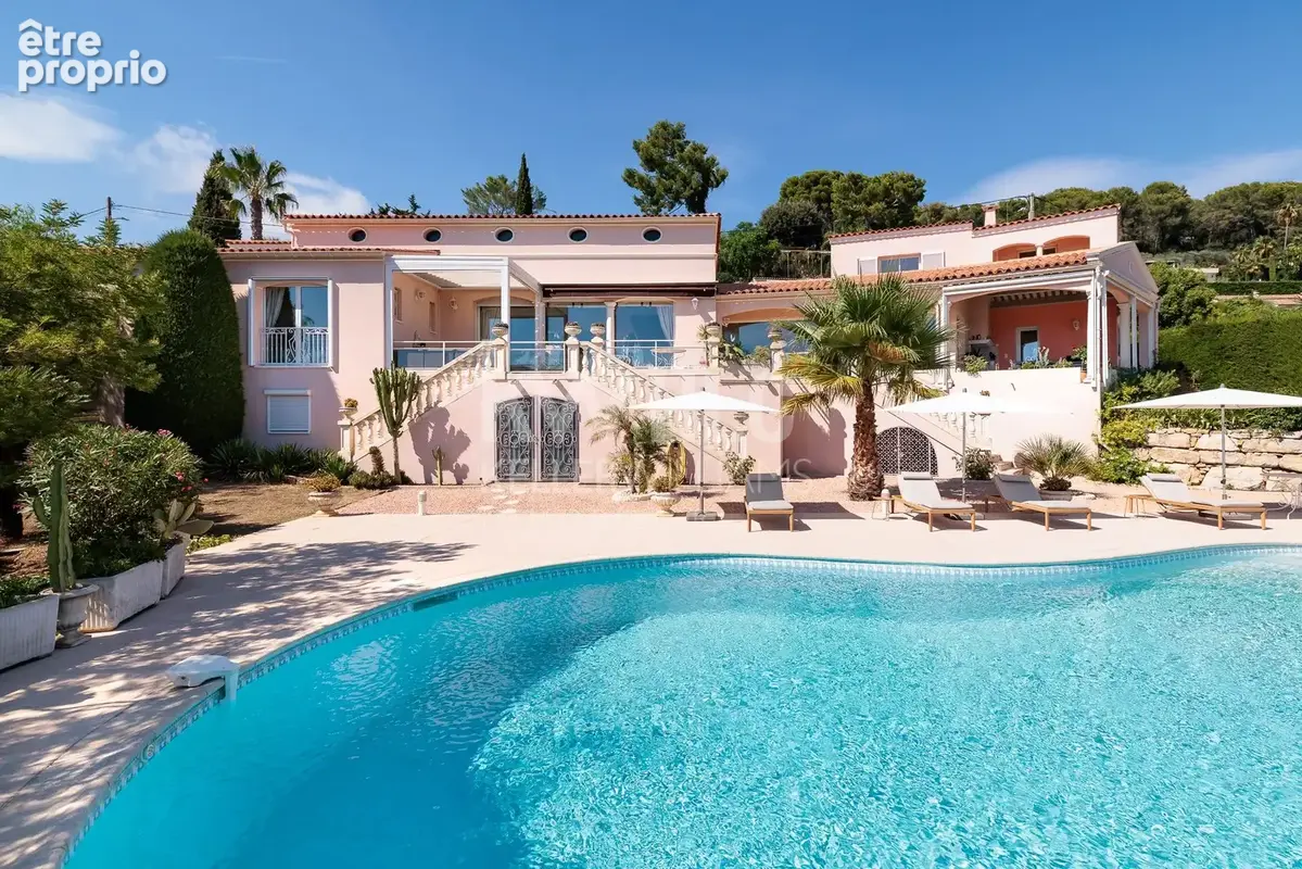 Maison 6 pièces 420 m² à vendre à Vallauris (06220) - photo 2