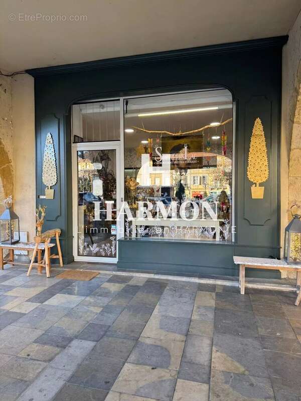 Commerce à MIRANDE
