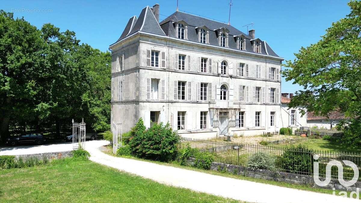 Photo 5 - Autre à SEGONZAC