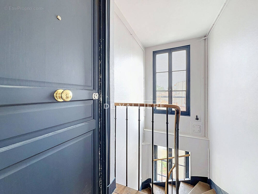 Appartement à NANTERRE