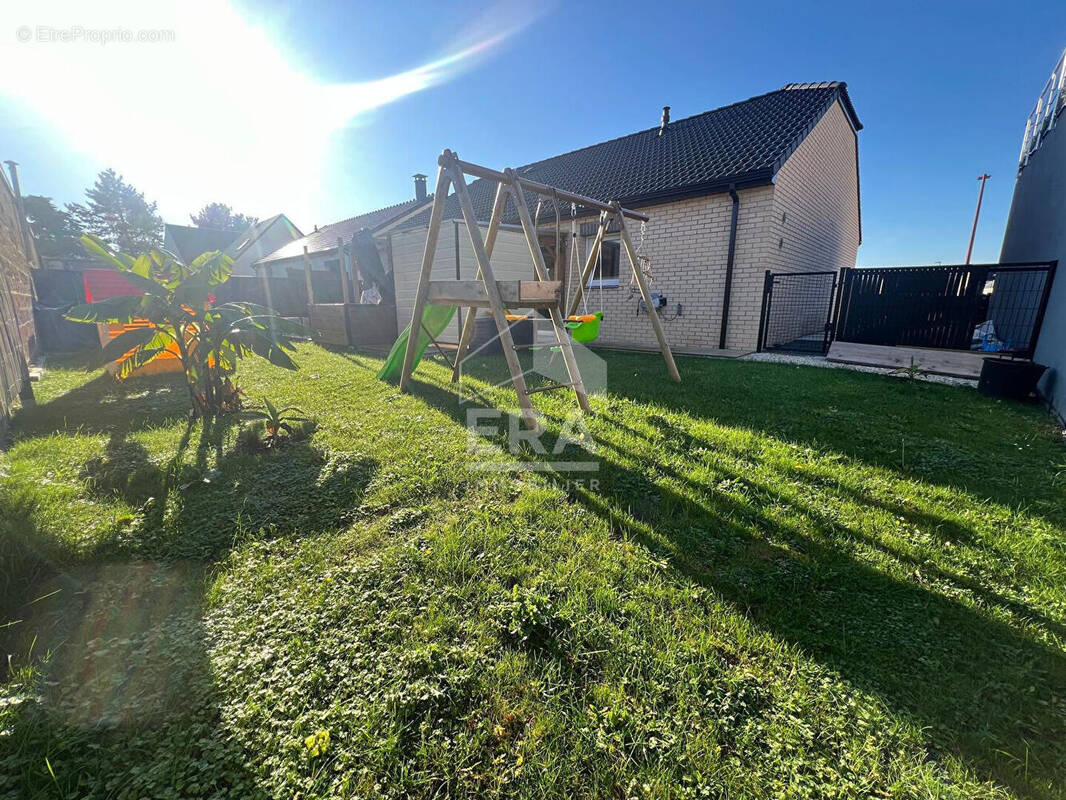 Maison à SAINS-EN-GOHELLE