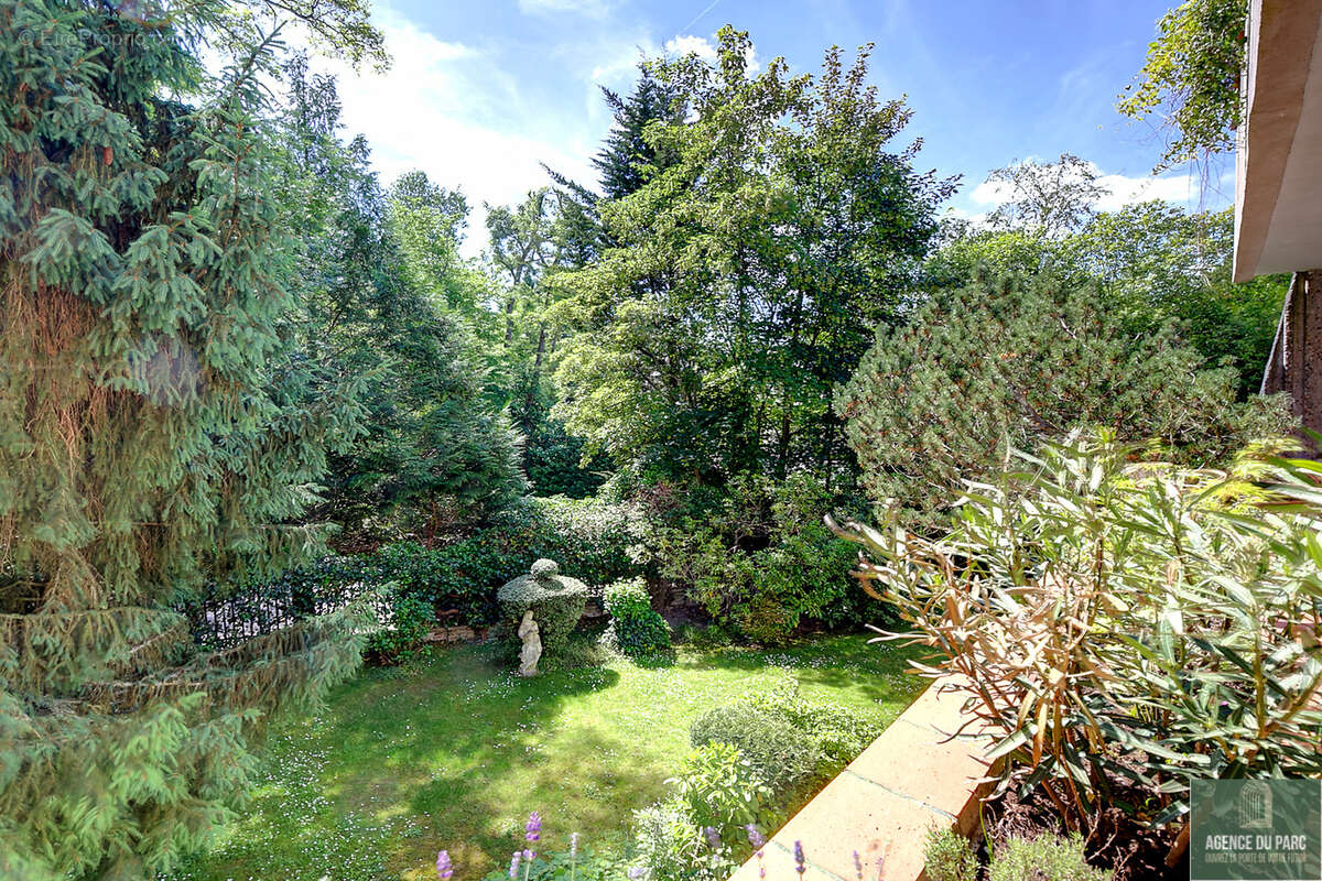 Appartement 111 m2, 2 chambres, cheminée,  balcon/ terrasse de 16 m2, exposition sud, - photo 10