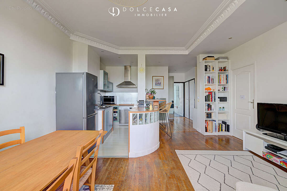 Appartement à LE PERREUX-SUR-MARNE