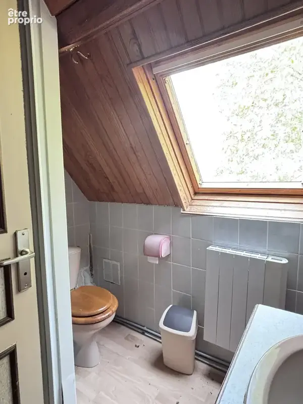 Maison normande avec cheminée sur 1080m2 de jardin + herbage avec bâtiments loués. - photo 15