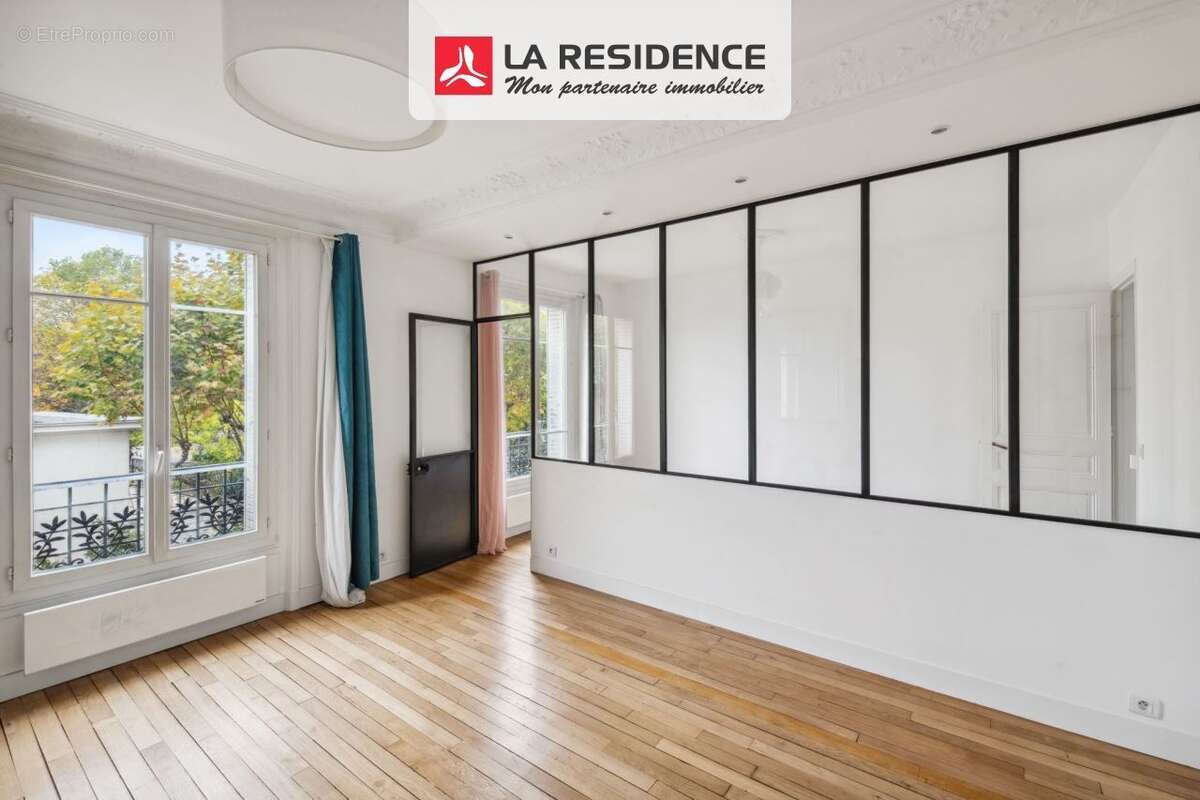 Appartement à LEVALLOIS-PERRET