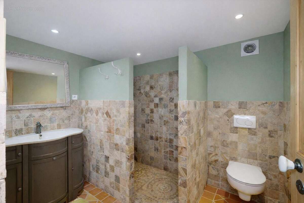 Photo 8 - Maison à SAINT-ANTONIN-DU-VAR