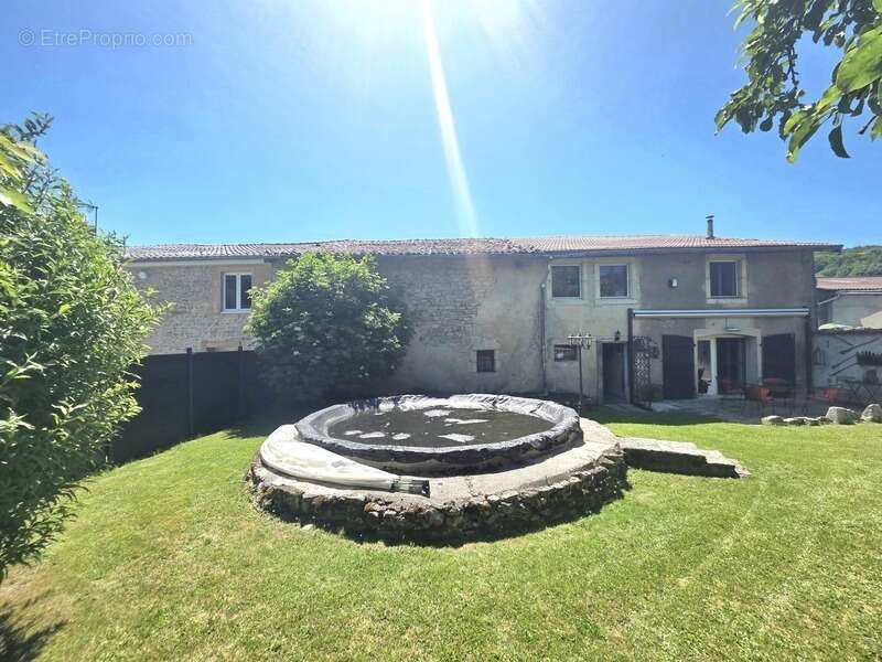 Maison de village à vendre en exclusivité 4 chambres, grange et jardin REVILLE AUX BOIS (55150) - photo 20