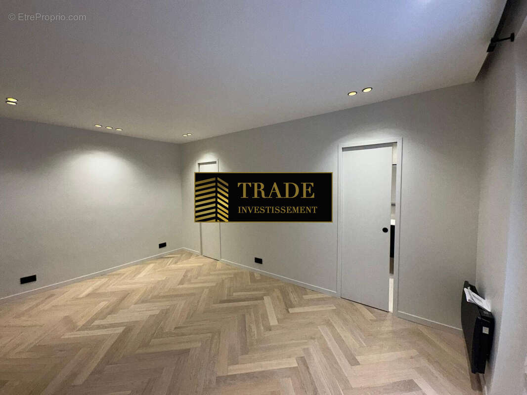 Appartement à PARIS-9E
