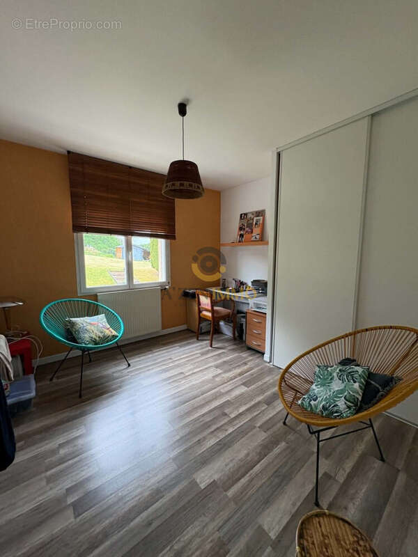 Maison à CERIZAY