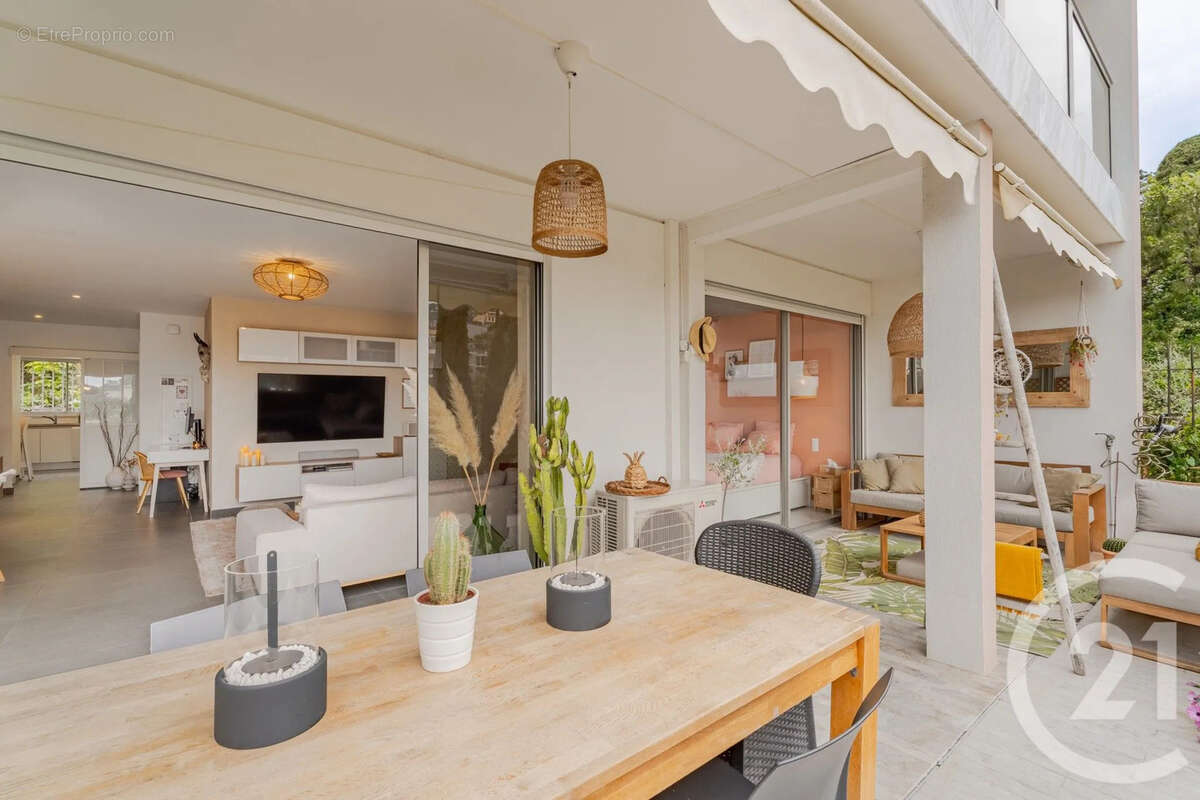 Appartement à VILLEFRANCHE-SUR-MER
