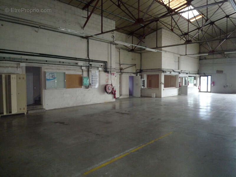 Commerce à CHATEAU-THIERRY