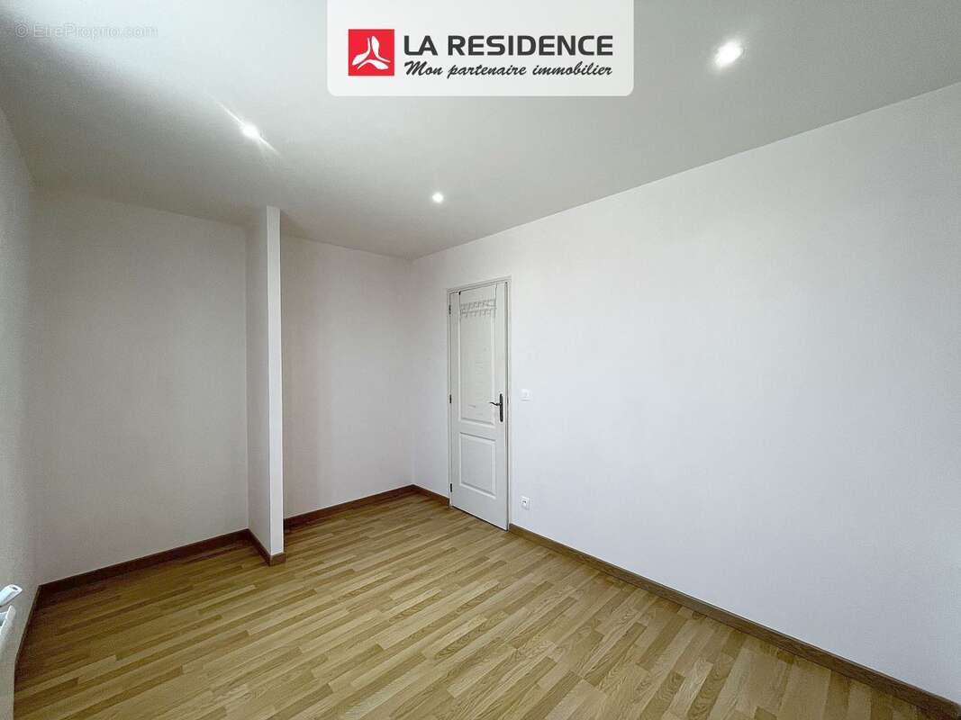 Maison à SAINT-OUEN-L'AUMONE