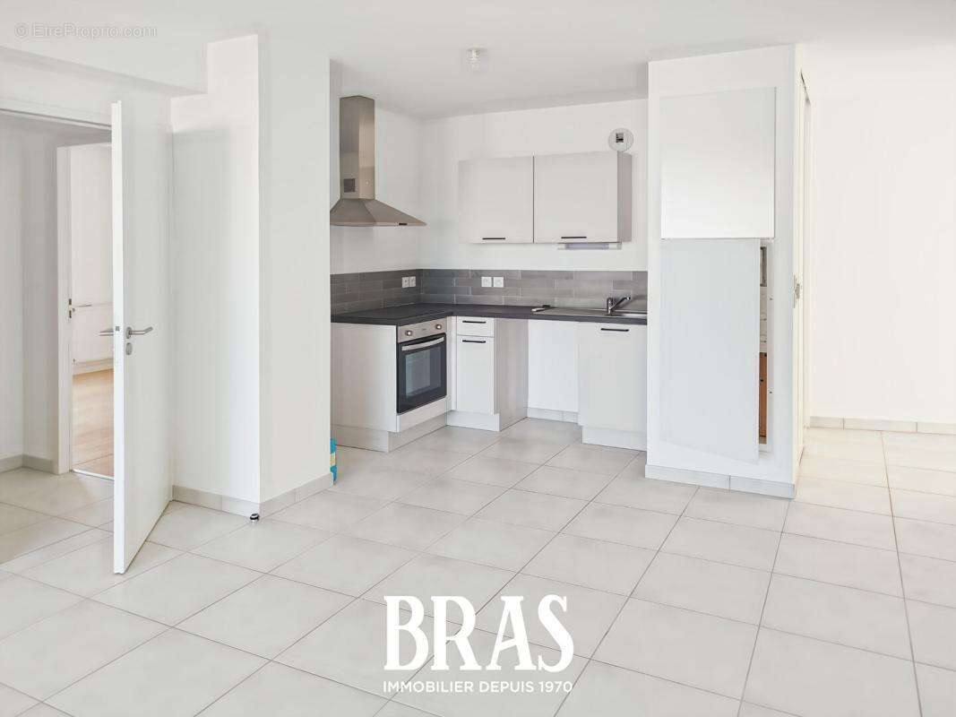 Appartement Les Sables D Olonne 3 pièce(s) 64 m2 - photo 4