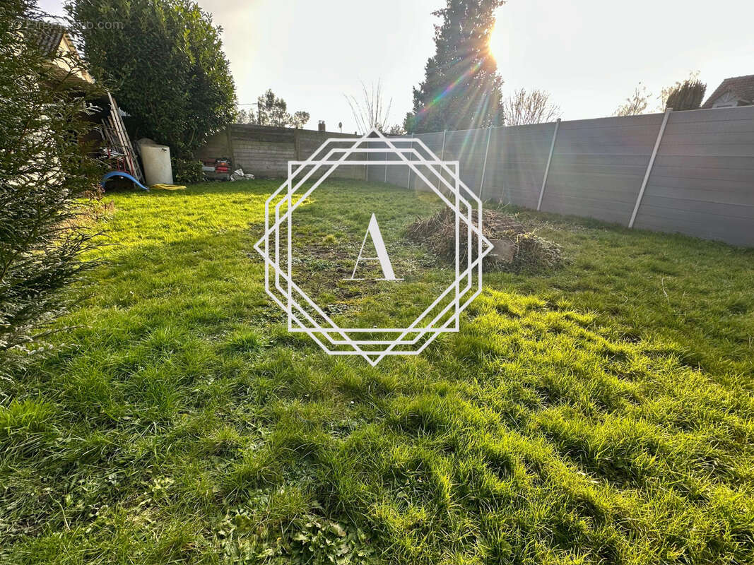 Terrain à ANDEVILLE