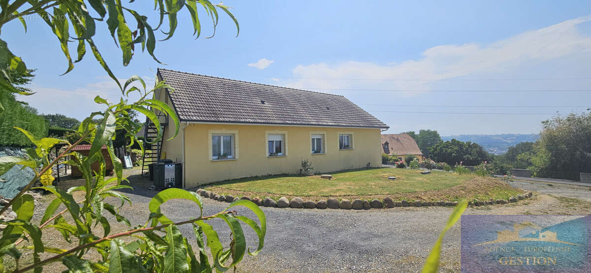 Maison familiale de plain pied a  pontacq - photo 17