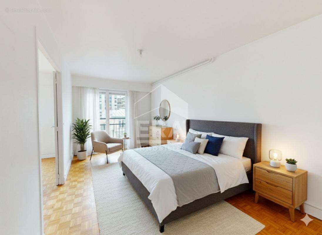 Appartement à PARIS-15E