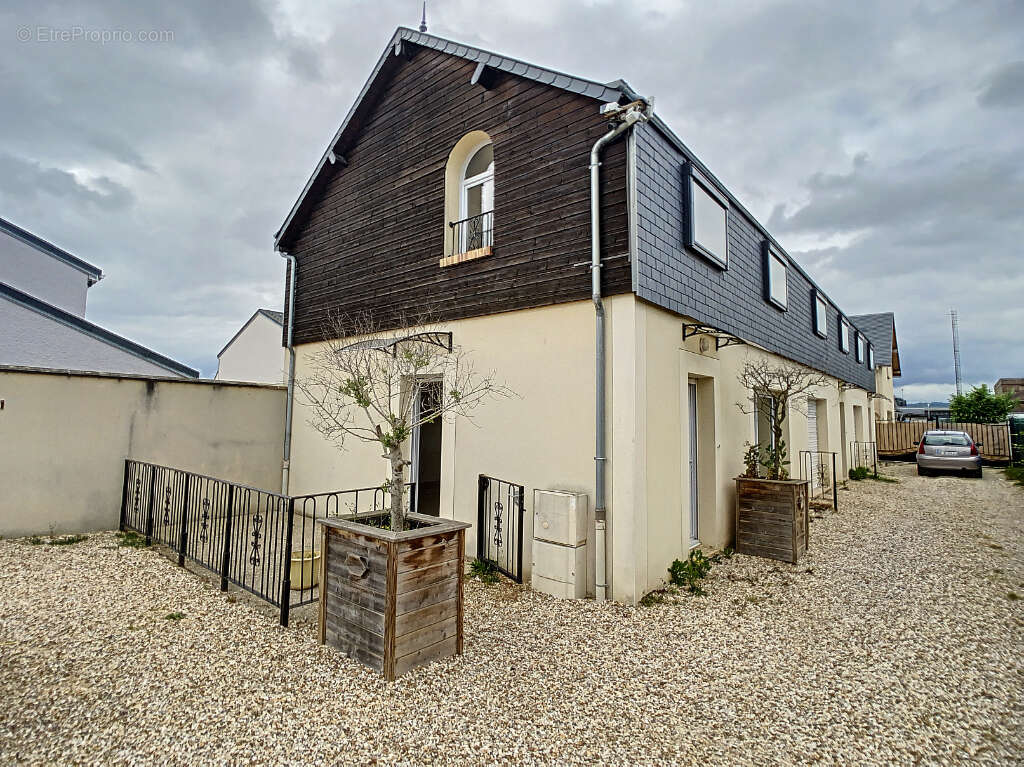 Maison à CAUDEBEC-LES-ELBEUF