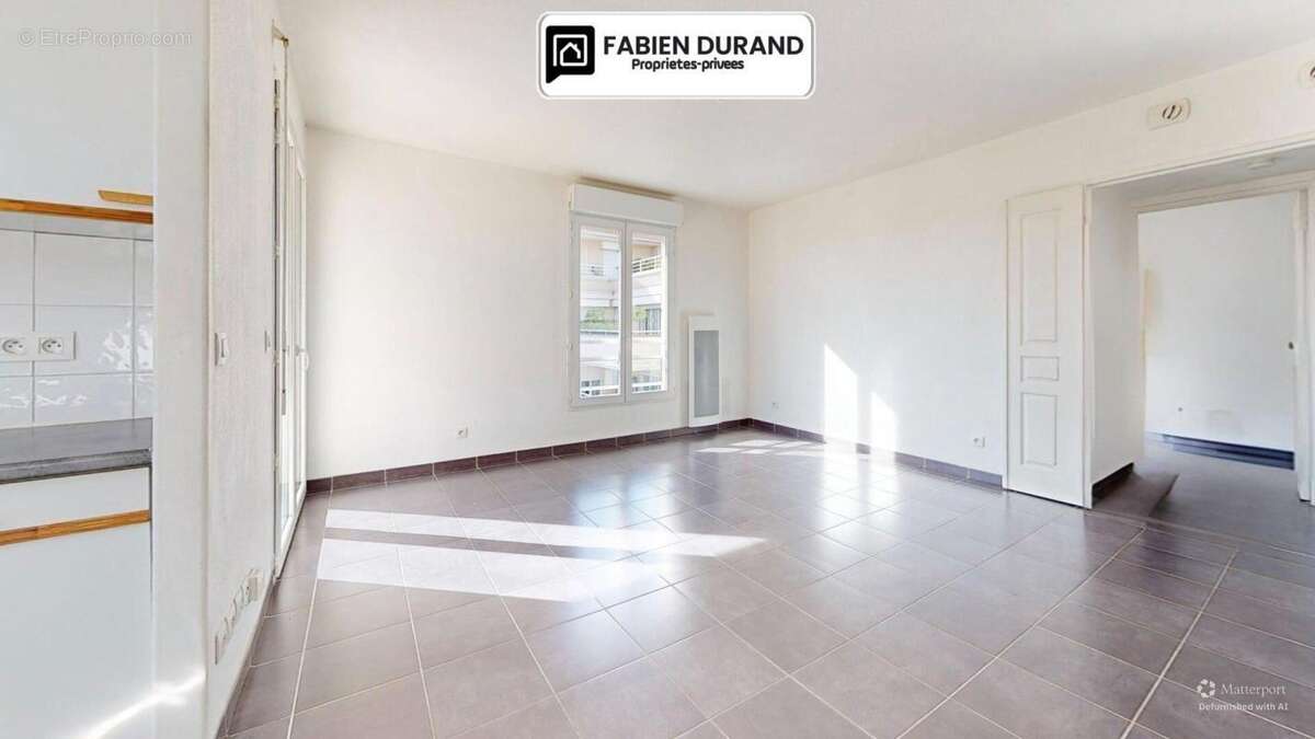 Appartement à MANDELIEU-LA-NAPOULE