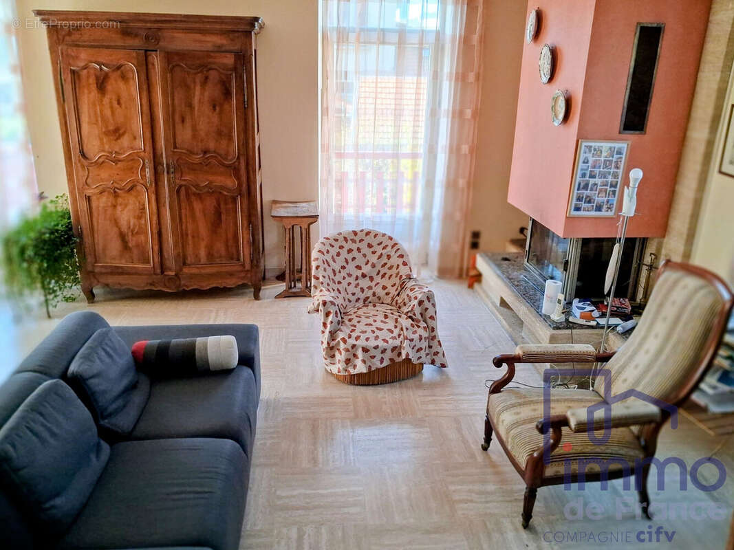 Maison 150 m² à Le Puy-En-Velay  - photo 6