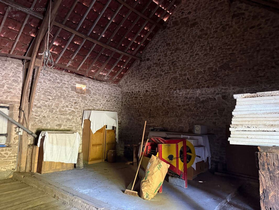 Maison à PIONSAT
