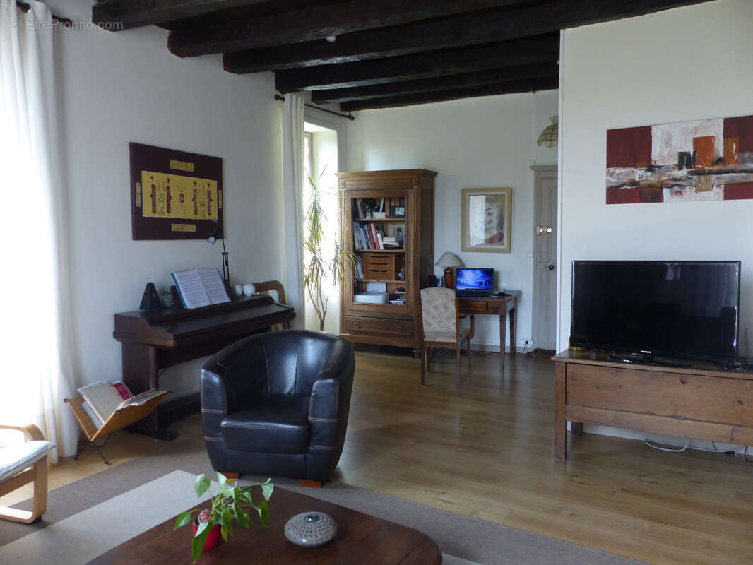 Maison à BELLAC