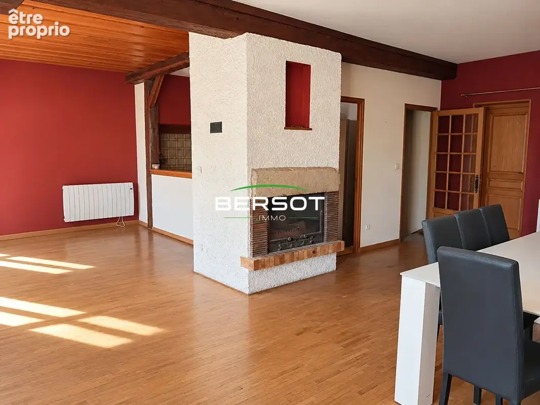 Maison rare et atypique avec un terrain de 2 339 m² - FORT POTENTIEL ! - photo 10