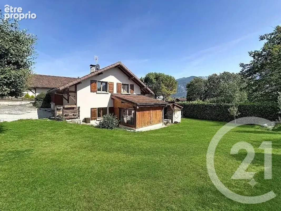 Photo Maison à Thyez au prix de 619 000€