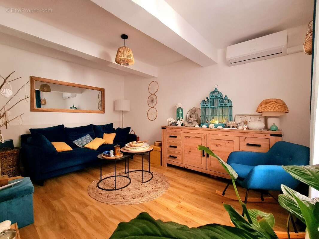 Maison à SAINT-CHINIAN