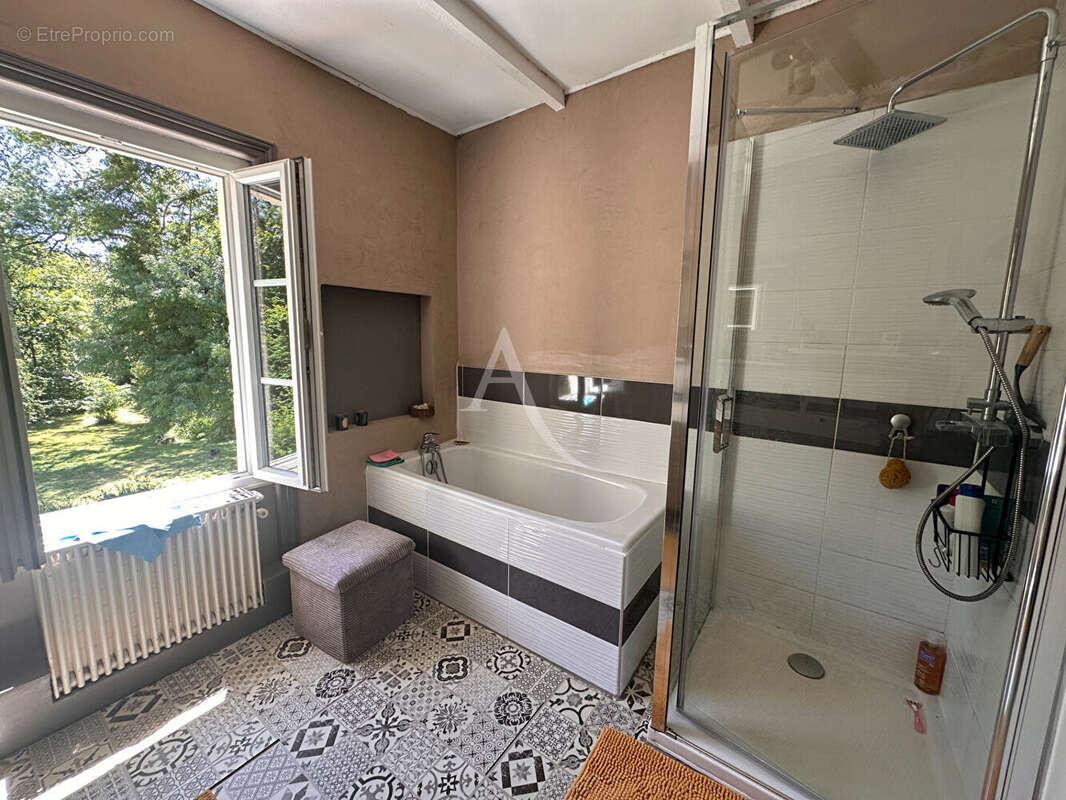 Maison Saintes 8 pièces - Rive Gauche - photo 13