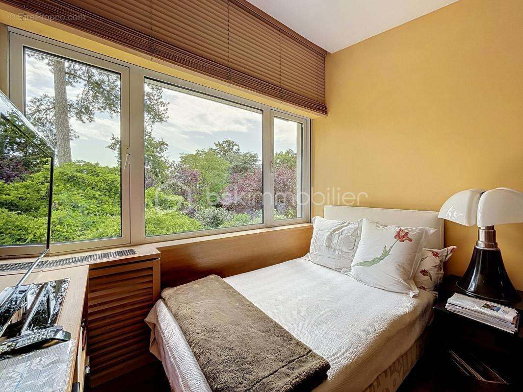 Appartement à GARCHES