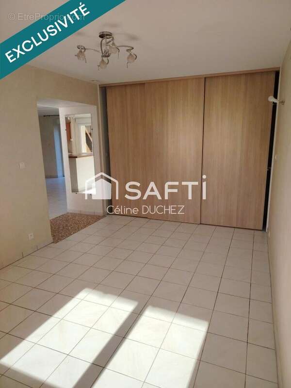 Maison 85 m² à Montracol  - photo 8