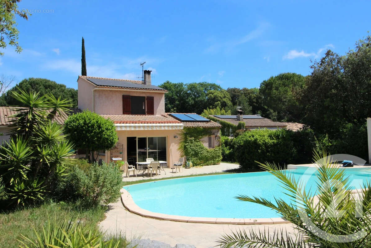 Maison à BIOT