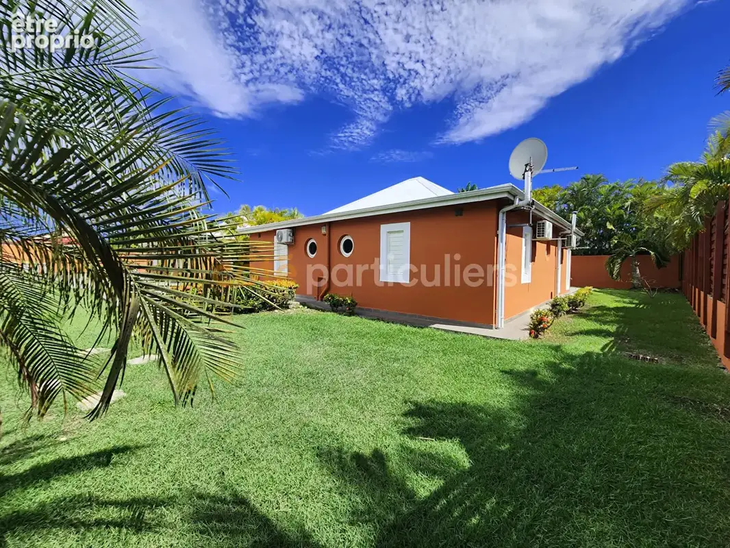 A VENDRE Villa  Saint-François 4 pièces - photo 2