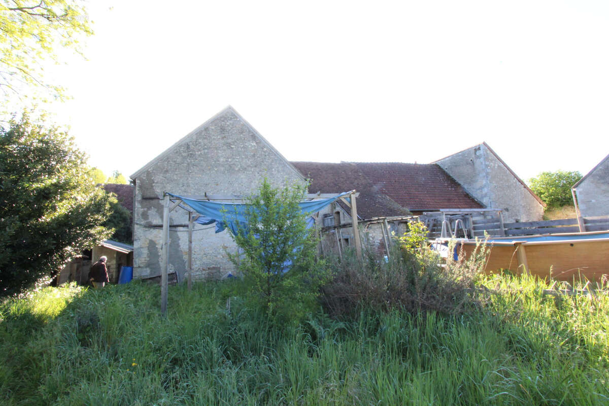 Maison à MESVES-SUR-LOIRE
