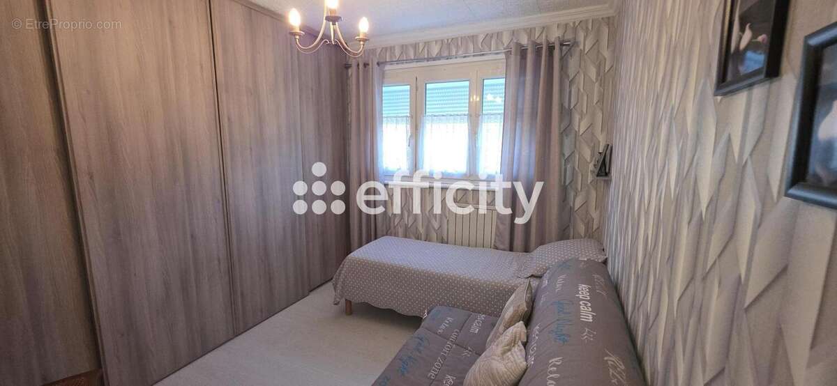 Maison à FACHES-THUMESNIL