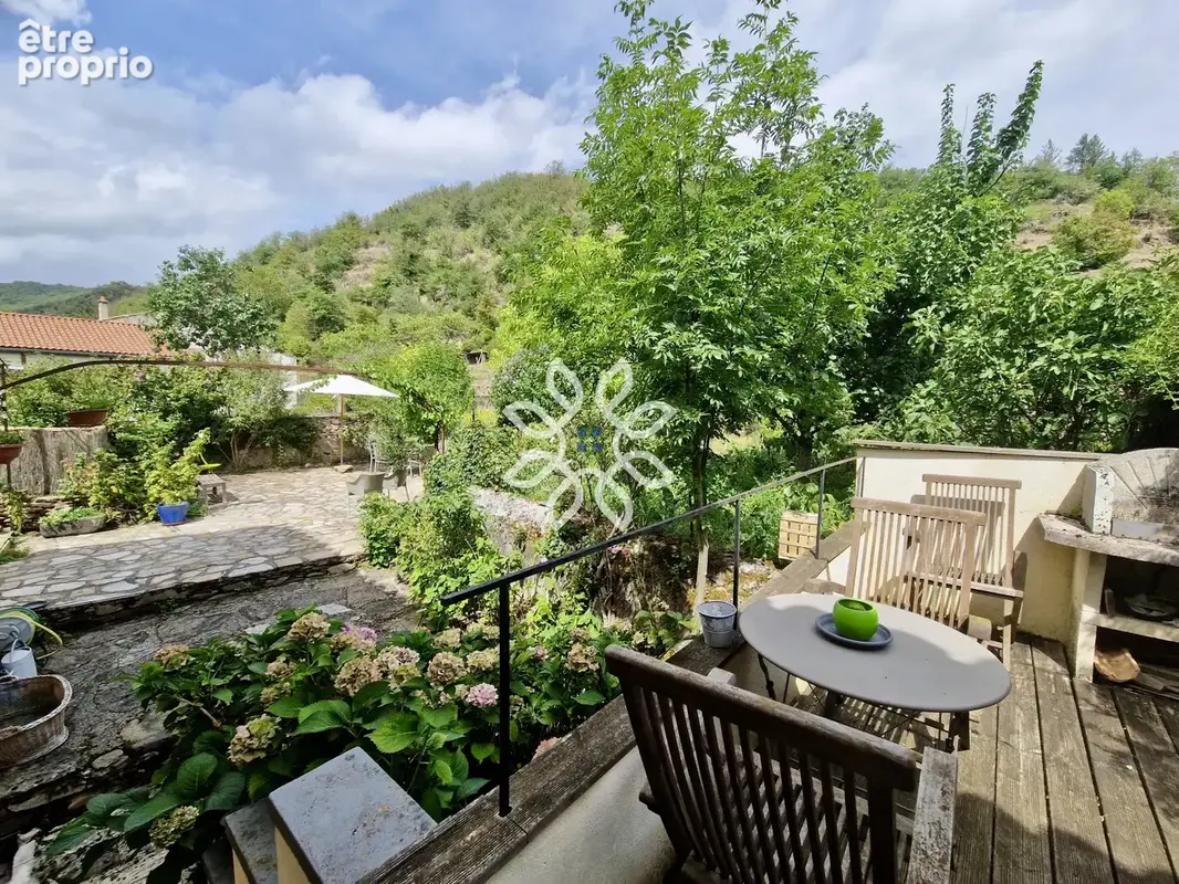 Maison 102m2  avec terrasse et jardin au coeur de Blesle - photo 23