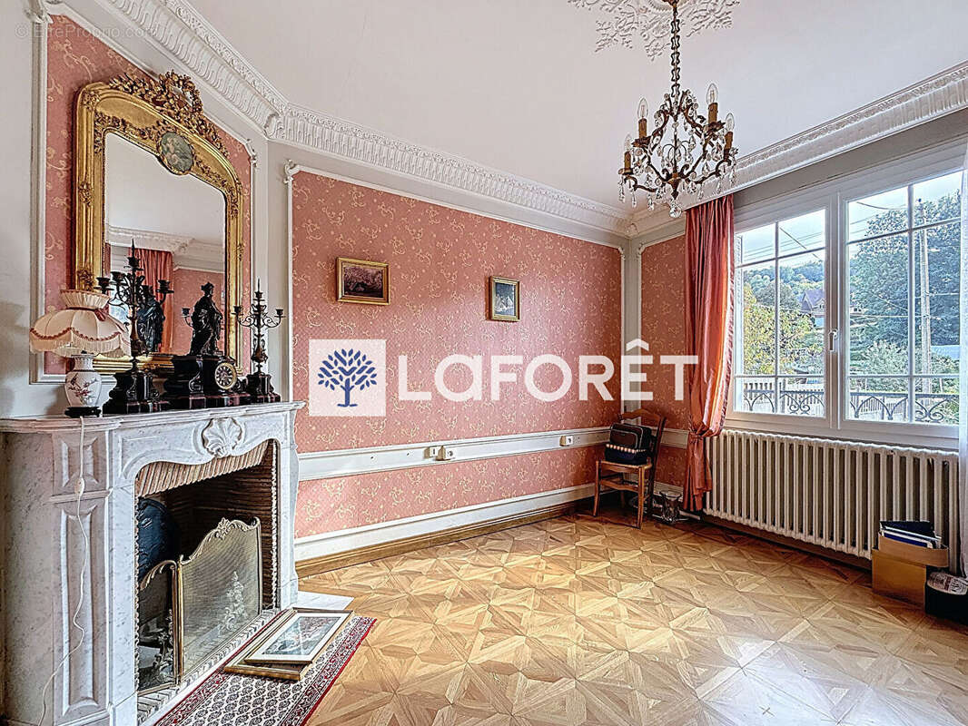 Maison à AMFREVILLE-LA-MI-VOIE