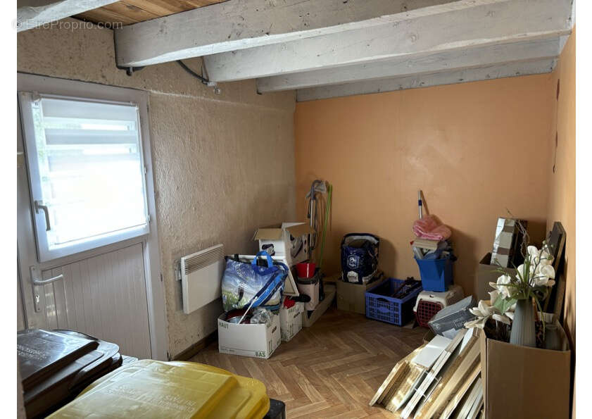 Maison à LE GIROUARD