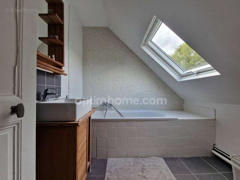 Maison à SAINT-BRANCHS