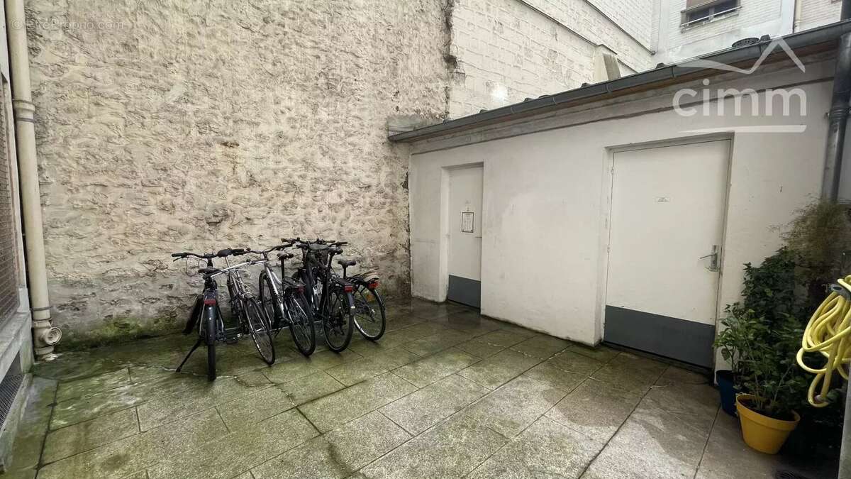 Appartement à PARIS-19E