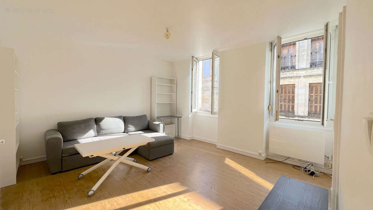 Appartement à BORDEAUX