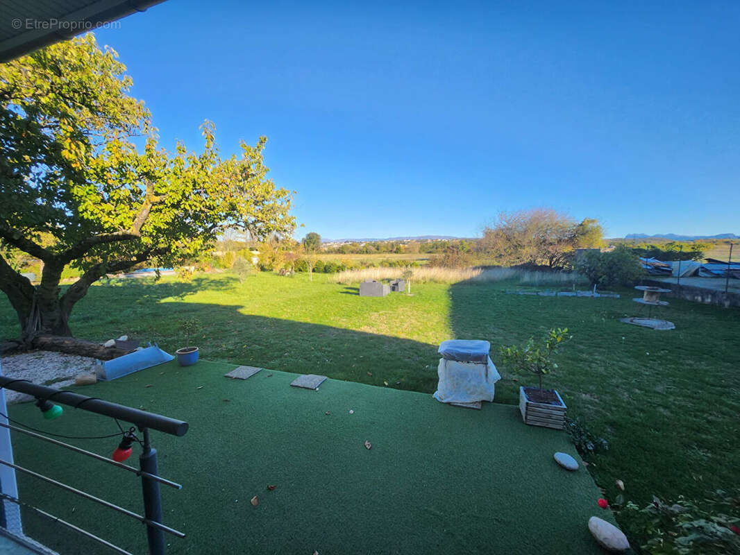 Maison à ETOILE-SUR-RHONE