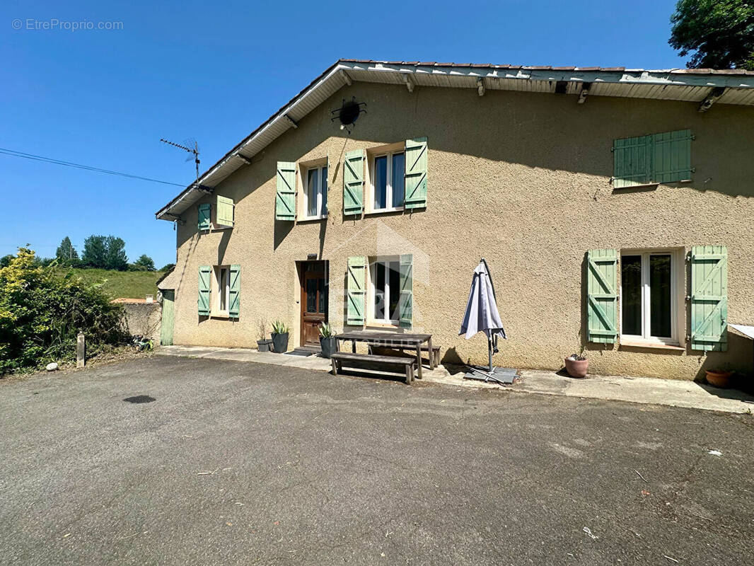 Maison à BARBAZAN-DEBAT