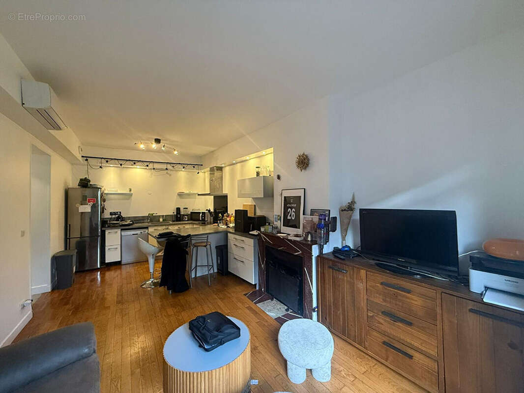 Appartement à LYON-8E