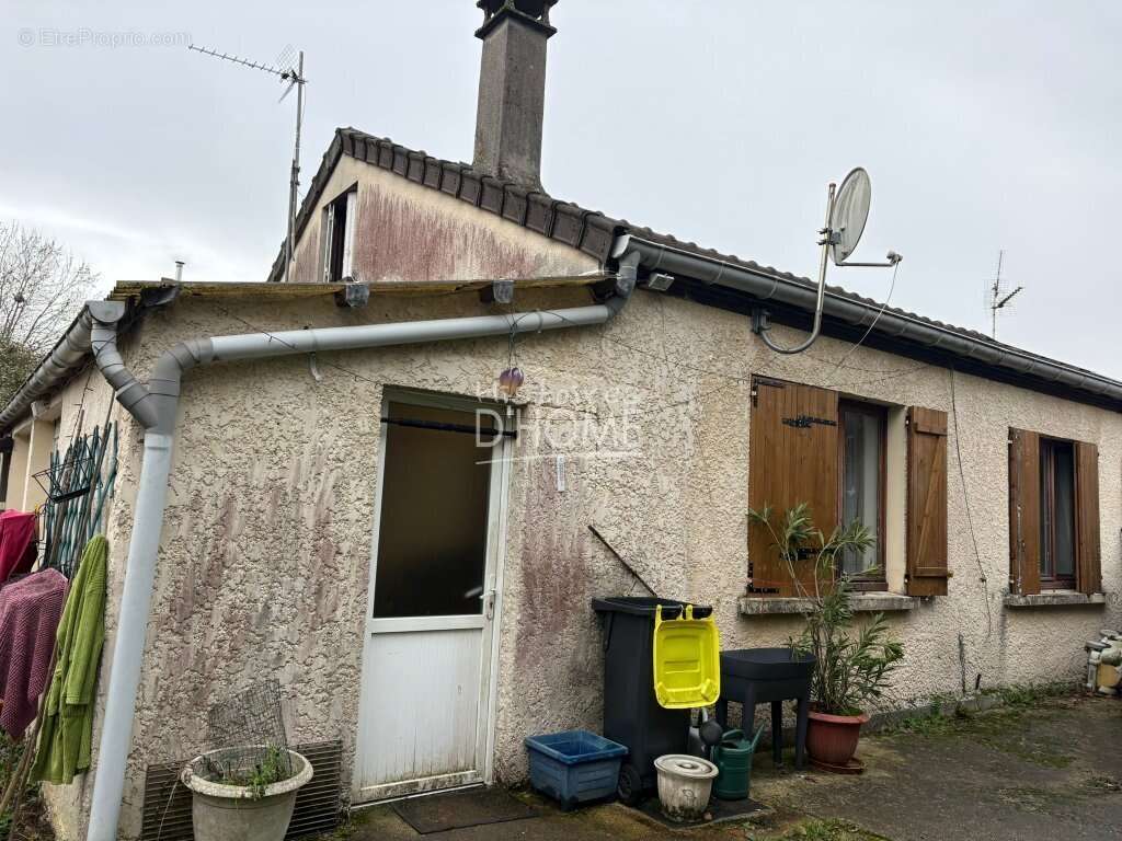Maison à LA FERTE-GAUCHER