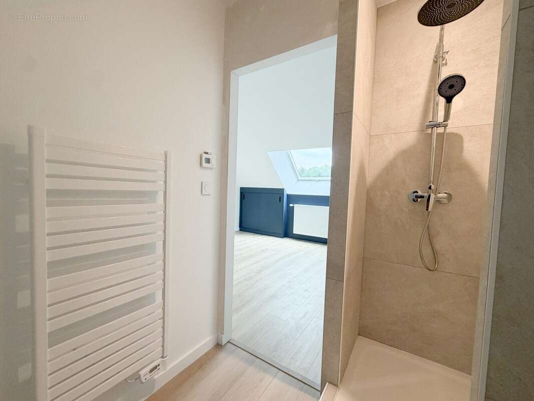 Maison 158 m² à Monterblanc  - photo 8